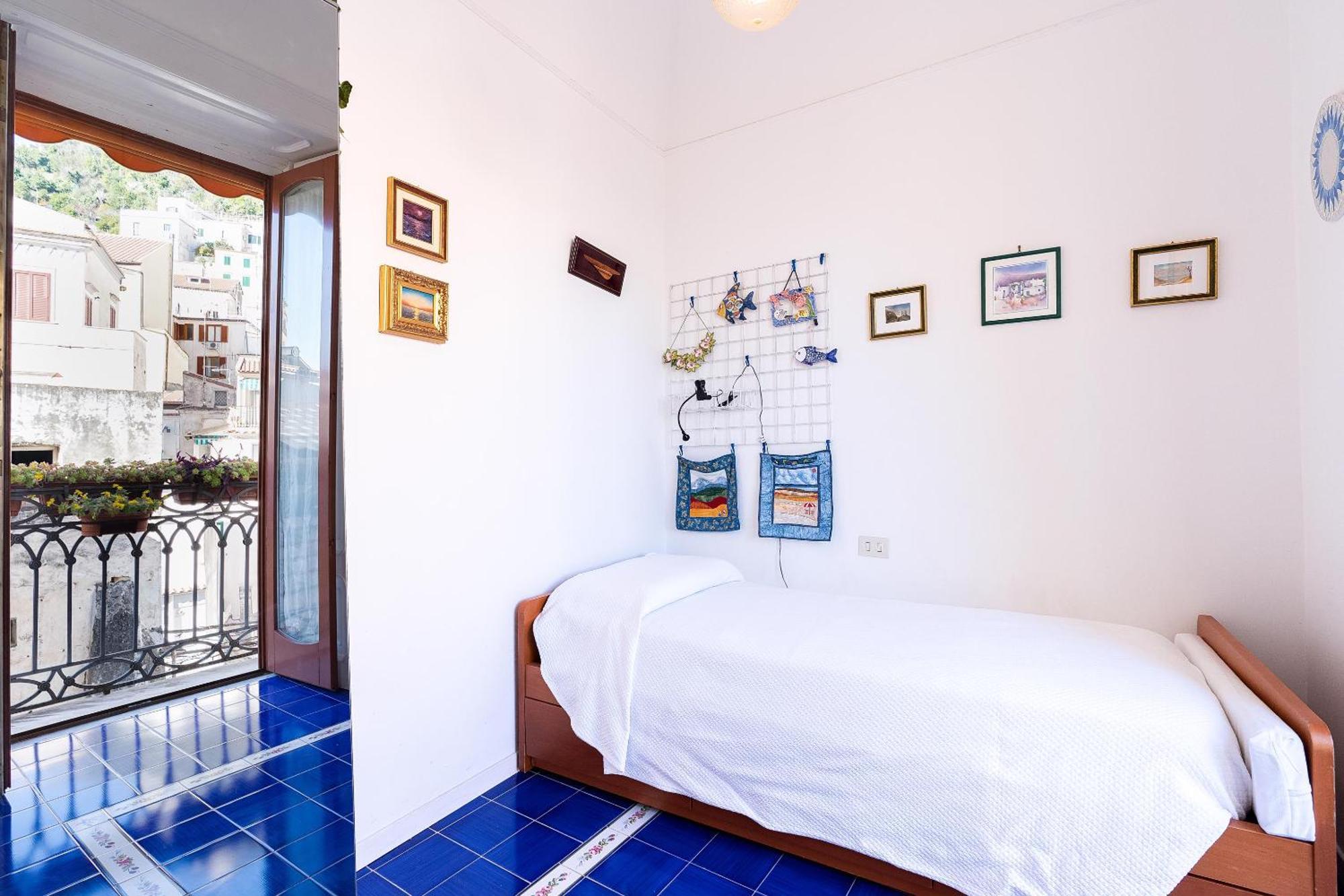 Stefania Flat - Amalfi Center Apartment Bagian luar foto